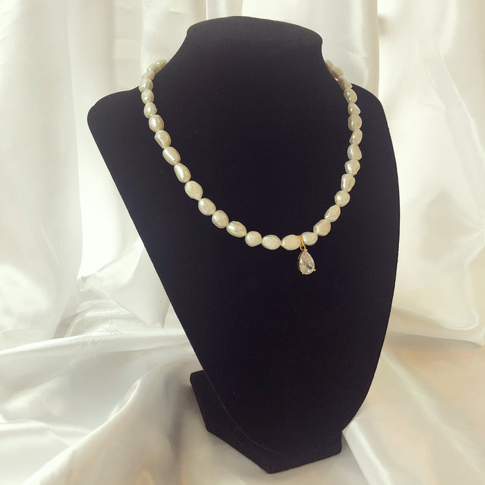Queen of the Sea Genuine Pearl Necklace