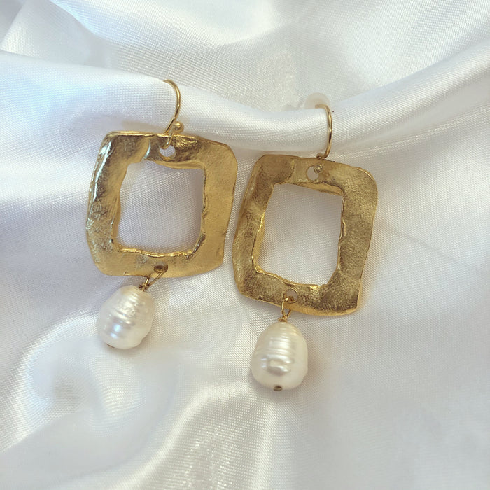 Goddess Gold Open Square and Genuine Pearl Earrings