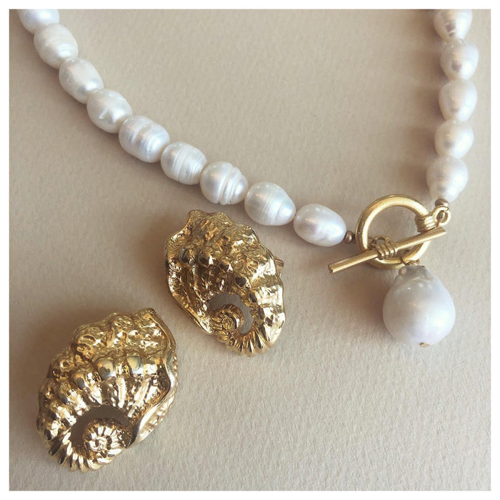 Genuine Baroque Pearl Necklace with Pearl Pendant