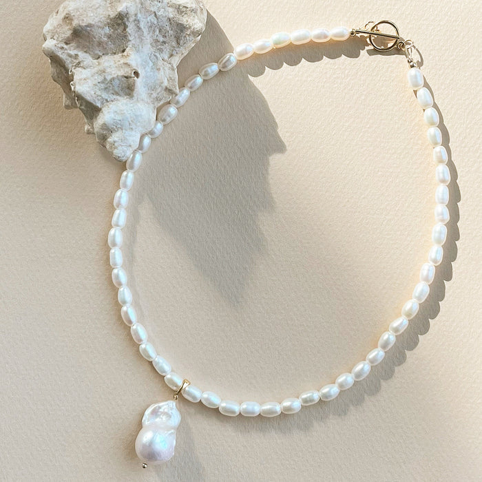 I Am Divine Pearl Necklace