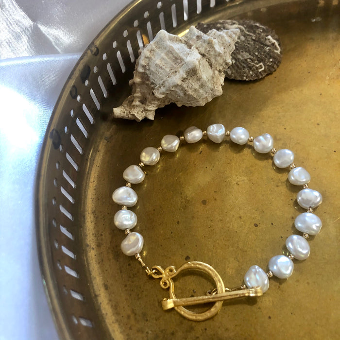 Handmade Genuine Keshi Pearl Bracelet